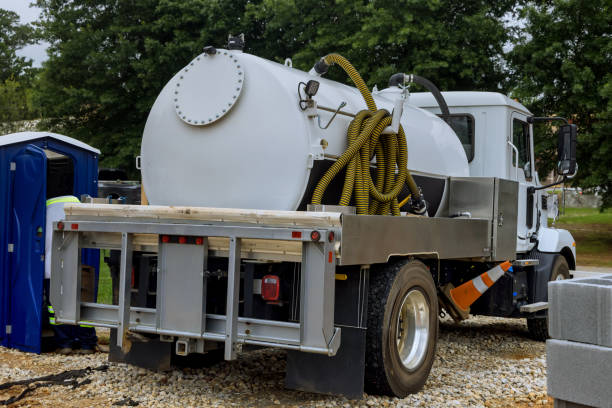 Best Portable restroom trailer rental  in Palos Hls, IL